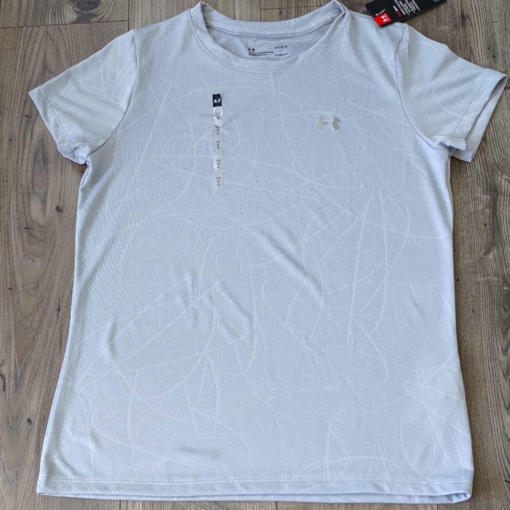 🌲10 for 100$🌲.Under Armour Women's Gray athletic top shirt